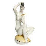 Porcelanowa figurka "Kobieta z lusterkiem", projekt János Török dla Zsolnay, Węgry, wzór z 1963 roku