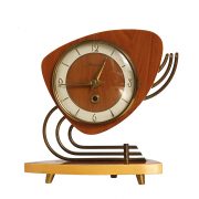 Nakręcany drewniany zegar kominkowy z metalowymi elementami firmy Kortana, Mid Century Modern, Holandia, lata 60.