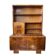 Orzechowy kredens w stylu art deco z barkiem i zdejmowaną nadstawką , Polska, lata 50.