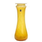 Duży żółty szklany wazon, proj. Ludwik Fiedorowicz, Zakład Szkła Artystycznego "Siemianowice" filia HSG "Ząbkowice", wzór z 1975 roku