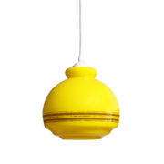 Jednopunktowy szklany żyrandol w kolorze żółtym ze złotym nadrukiem, Polska, lata 70.