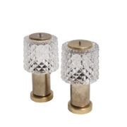 Dwie metalowe lampki biurkowe/nocne ze szklanymi grubo ciętymi kloszami, Lustry Kamenický Šenov, Czechosłowacja, lata 60