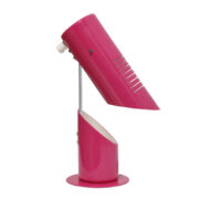 Magentowa metalowa minimalistyczna lampa biurkowa Szarvasi Vas-Fémipari, TYP SZV-119, Węgry, lata 60.