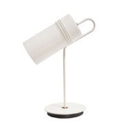 Biała duża metalowa lampa biurkowa z mlecznobiałym kloszem z pleksi, Włochy, lata 70.