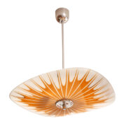 Pomarańczowa szklana trzypunktowa lampa sufitowa „Parasolka” z geometrycznym wzorem i złoceniami, Napako, Czechosłowacja, lata 60.