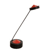 Czarno-czerwona lampa biurkowa w stylu Memphis z tworzywa sztucznego firmy Happy Light, Holandia, lata 80.