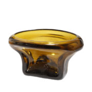 Szklana misa/nieduży wazon w kolorze miodowym/bursztynowym o nieregularnym kształcie i podwójnym dnie, Huta Szkła Wołomin, Polska, lata 70.