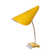Żółta metalowa duża lampa biurkowa "Zakonnica" TYP 0513, projekt Josef Hůrka dla Napako, Czechosłowacja, lata 70.