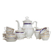 Porcelanowy biały serwis kawowy ze złoceniami i granatowym paskiem, ZPS "Wałbrzych" w Wałbrzychu, Polska, lata 60.