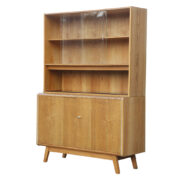 Jasny kredens w delikatnym połysku, projekt Hubert Nepožitek & Bohumil Landsman dla Jitona Soběslav, Czechosłowacja lata 60.