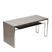 Lekki nieduży stolik boczny/stolik kawowy/konsola "XXD" z szarym twardym blatem z cementu włóknistego i półką z czarnej eko-skóry osadzonych na chromowanych metalowych rurkach, Max Kistner, Niemcy, wzór po 2000 roku