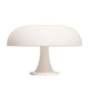 Duża mleczno czteropunktowa biała lampa z tworzywa (ABS) "Nesso", projekt Giancarlo Mattioli dla Artemide, Włochy, wzór z 1967 roku