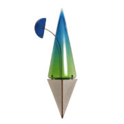 Duży jednopunktowa lampa ścienna/kinkiet "Arkadia" z metalową podstawą i kloszem z kolorowego szkła Murano, firma De Majo, Włochy, lata 70.