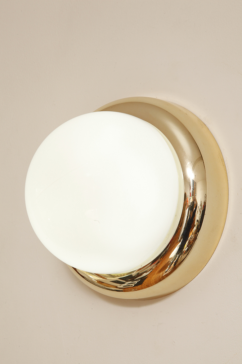 lampa retro, antique store warsaw, design shop, vintage ceiling lamp, design shop warsaw, white glass lamp, italian lamp, retro store, vintage wall lamp, design sklep warszawa, italian style, antyk sklep, design sklep, prl design, antique shop, lampa space age, antyk sklep warszawa, design store, lampa prl, antique store, wisząca lampa retro, italian vintage lamp, sklep retro, lampa vintage, design store warsaw, kinkiet vintage, space age wall lamp, retro shop warsaw, space age, mleczna lampa wiszaca, white lamp, włoski kinkiet vintage, retro sklep warszawa, space age lamp, lampa wiszca prl, retro shop, szklany kinkiet vintage, lampa, vintage shop warsaw, space age style, wisząca lampa vintage, vintage shop, szkło murano, lamp design, vintage store warsaw, vintage hanging lamp, vintage sklep warszawa, vintage store, vintage italian wall lamp, vintage lamp, retro store warsaw, retro lamp, antique shop warsaw, sklep vintage, vintage sconce, prl style, szklana lampa Jednopunktowa w kształcie kopuły okrągła szklana biała lampa ścienna/kinkiet/plafon ze złotą oprawą z tworzywa sztucznego, Space Age, Sozzi Illuminazione, Włochy, lata 80 - obrazek 12