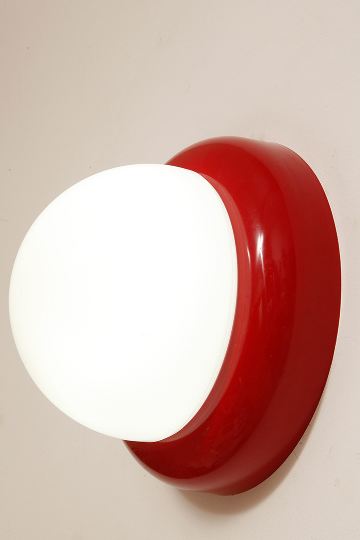 lampa retro, antique store warsaw, design shop, vintage ceiling lamp, design shop warsaw, white glass lamp, italian lamp, retro store, vintage wall lamp, design sklep warszawa, italian style, antyk sklep, design sklep, prl design, antique shop, lampa space age, antyk sklep warszawa, design store, lampa prl, antique store, wisząca lampa retro, italian vintage lamp, sklep retro, lampa vintage, design store warsaw, kinkiet vintage, space age wall lamp, retro shop warsaw, space age, mleczna lampa wiszaca, white lamp, włoski kinkiet vintage, retro sklep warszawa, space age lamp, lampa wiszca prl, retro shop, szklany kinkiet vintage, lampa, vintage shop warsaw, space age style, wisząca lampa vintage, vintage shop, szkło murano, lamp design, vintage store warsaw, vintage hanging lamp, vintage sklep warszawa, vintage store, vintage italian wall lamp, vintage lamp, retro store warsaw, retro lamp, antique shop warsaw, sklep vintage, vintage sconce, prl style, szklana lampa Jednopunktowa w kształcie kopuły okrągła szklana biała lampa ścienna/kinkiet/plafon z czerwoną oprawą z tworzywa sztucznego, Space Age, Sozzi Illuminazione, Włochy, lata 80. - obrazek 12