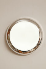 Jednopunktowa w kształcie kopuły okrągła szklana biała lampa ścienna/kinkiet/plafon ze srebrną oprawą z tworzywa sztucznego, Space Age, Sozzi Illuminazione, Włochy, lata 80. - obrazek 18