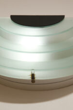 Jednopunktowy kinkiet/lampa ścienna z akrylowym kaskadowym kloszem w morskim kolorze, styl Memphis, firma Massive, Belgia, lata 90. - obrazek 19