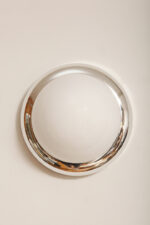 Jednopunktowa w kształcie kopuły okrągła szklana biała lampa ścienna/kinkiet/plafon ze srebrną oprawą z tworzywa sztucznego, Space Age, Sozzi Illuminazione, Włochy, lata 80. - obrazek 20