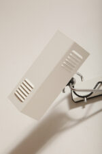 Dwupunktowa pozioma biała metalowa lampa ścienna/kinkiet z ruchomymi kloszami na chromowanej konstrukcji, Space Age, Włochy, lata 70 - obrazek 25