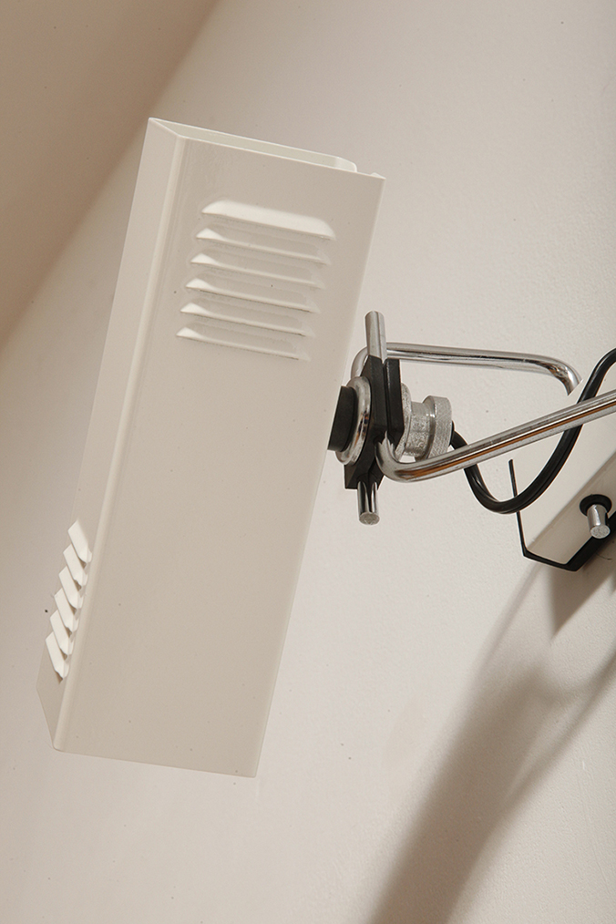 prl design, antique shop, lampa space age, antyk sklep warszawa, design store, lampa prl, antique store, wisząca lampa retro, italian vintage lamp, sklep retro, lampa vintage, design store warsaw, kinkiet vintage, space age wall lamp, retro shop warsaw, space age, mleczna lampa wiszaca, white lamp, włoski kinkiet vintage, retro sklep warszawa, space age lamp, lampa wiszca prl, retro shop, szklany kinkiet vintage, lampa, vintage shop warsaw, space age style, wisząca lampa vintage, vintage shop, szkło murano, lamp design, vintage store warsaw, vintage hanging lamp, vintage sklep warszawa, vintage store, vintage italian wall lamp, vintage lamp, retro store warsaw, retro lamp, antique shop warsaw, sklep vintage, vintage sconce, prl style, szklana lampa, lampa retro, antique store warsaw, design shop, vintage ceiling lamp, design shop warsaw, white glass lamp, italian lamp, retro store, vintage wall lamp, design sklep warszawa, italian style, antyk sklep, design sklep Dwupunktowa pozioma biała metalowa lampa ścienna/kinkiet z ruchomymi kloszami na chromowanej konstrukcji, Space Age, Włochy, lata 70 - obrazek 27