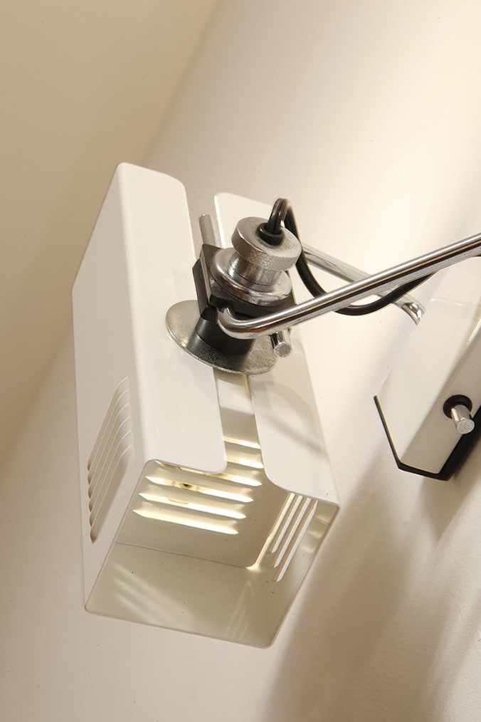 prl design, antique shop, lampa space age, antyk sklep warszawa, design store, lampa prl, antique store, wisząca lampa retro, italian vintage lamp, sklep retro, lampa vintage, design store warsaw, kinkiet vintage, space age wall lamp, retro shop warsaw, space age, mleczna lampa wiszaca, white lamp, włoski kinkiet vintage, retro sklep warszawa, space age lamp, lampa wiszca prl, retro shop, szklany kinkiet vintage, lampa, vintage shop warsaw, space age style, wisząca lampa vintage, vintage shop, szkło murano, lamp design, vintage store warsaw, vintage hanging lamp, vintage sklep warszawa, vintage store, vintage italian wall lamp, vintage lamp, retro store warsaw, retro lamp, antique shop warsaw, sklep vintage, vintage sconce, prl style, szklana lampa, lampa retro, antique store warsaw, design shop, vintage ceiling lamp, design shop warsaw, white glass lamp, italian lamp, retro store, vintage wall lamp, design sklep warszawa, italian style, antyk sklep, design sklep Dwupunktowa pozioma biała metalowa lampa ścienna/kinkiet z ruchomymi kloszami na chromowanej konstrukcji, Space Age, Włochy, lata 70 - obrazek 31