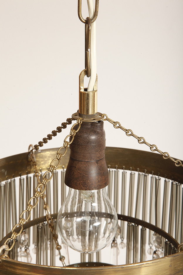 lampa napako, lamp design, vintage shop warsaw, lampa vintage, lampa boho, lampa sufitowa vintage, vintage lamp, antique shop warsaw, vintage hanging lamp, boho vintage, czeska lampa sufitowa retro, 1960., antique store warsaw, retro lamp, lampa vintage boho, hanging vintage lamp napako, 60., antyk sklep, retro style, retro shop, 1960s, antyk sklep warszawa, vintage light, vintage shop, czech design, szklana lampa vintage, czech vintage lamp, vintage, vintage store, vintage ceiling lamp, hanging glass lamp, lamp, sklep vintage, mid century modern, Železnobrodskié Sklo, vintage chandeler, czechoslovakia, design shop, made in prl, lampa vintage Železnobrodskié Sklo, retro glass lamp, 60's, retro shop warsaw, meble prl, Železnobrodskié Sklo ceiling lamp, napako vintage lamp, mid century lamp, retro sklep warszawa, retro, Železnobrodskié Sklo vintage lamp Kaskadowa trzypoziomowa jednopunktowa lampa sufitowa w stylu boho złożona z przeźroczystych szklanych wisiorków i czarnych szklanych pałeczek wiszących na trzech metalowych obręczach w kolorze starego złota, Typ 18-01, Železnobrodskié Sklo, Czechosłowacja, lata 50. - obrazek 33