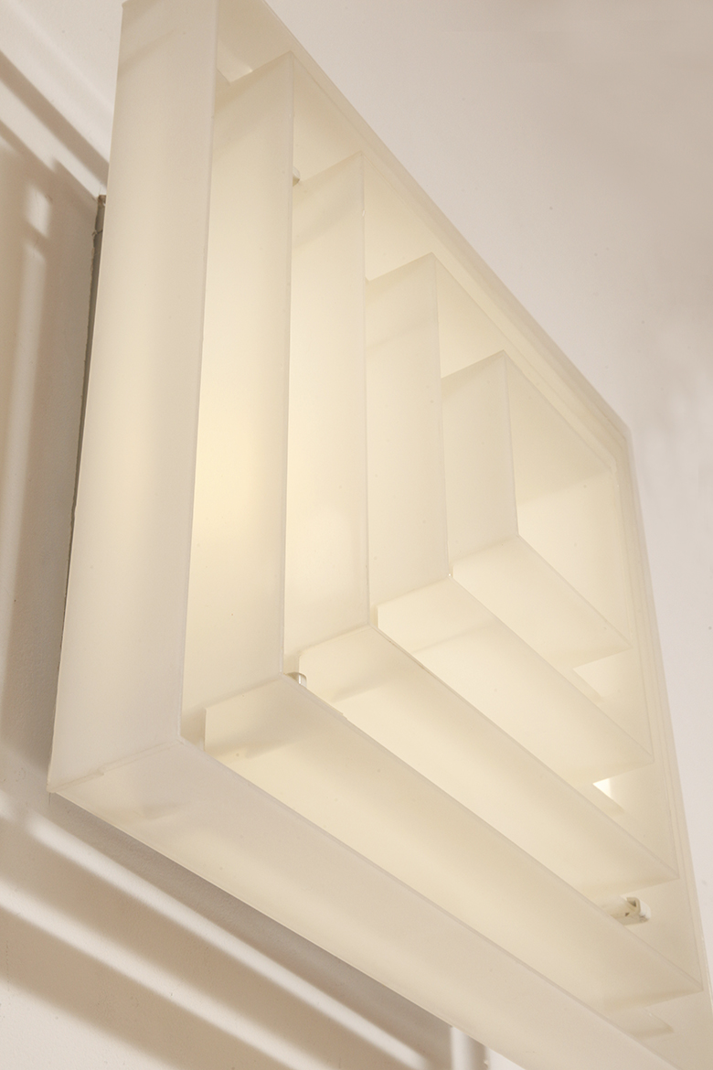 scandinavian lamp, antique shop warsaw, duński design, retro sklep warszawa, scandinavian style, antique store warsaw, retro shop, vintage shop warsaw, vintage wall lamp, antyk sklep, vintage shop, vintage store warsaw, metal lamp, antyk sklep warszawa, vintage store, retro store warsaw, lampa vintage, scandinavian vintage lamp, sklep vintage, design shop warsaw, danish design, metal vintage lamp, design shop, design sklep warszawa, lampa retro, wall lamp lyfa, retro store, danish lamp, antique shop, duńska lampa, design sklep, danish ceiling lamp, antique store, danish hanging lamp, design store, vintage lamp, design store warsaw, vintage danish lamp, kinkiet lyfa, sklep retro, scandinavian design, vintage sklep warszawa, danish retro lamp, lyfa wall lamp, retro shop warsaw Duży jednopunktowy biały kwadratowy podtynkowy kinkiet/lampa ścienna/plafon „Kvadrat” / „Kvadratlampen” z geometrycznym dyfuzorem z tworzywa sztucznego, projekt Nils Andersen & Salli Besiakow dla Lyfa, Dania, wzór z 1972 roku - obrazek 35