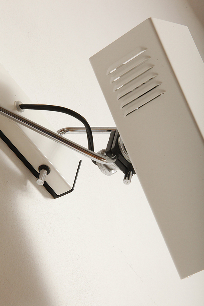 prl design, antique shop, lampa space age, antyk sklep warszawa, design store, lampa prl, antique store, wisząca lampa retro, italian vintage lamp, sklep retro, lampa vintage, design store warsaw, kinkiet vintage, space age wall lamp, retro shop warsaw, space age, mleczna lampa wiszaca, white lamp, włoski kinkiet vintage, retro sklep warszawa, space age lamp, lampa wiszca prl, retro shop, szklany kinkiet vintage, lampa, vintage shop warsaw, space age style, wisząca lampa vintage, vintage shop, szkło murano, lamp design, vintage store warsaw, vintage hanging lamp, vintage sklep warszawa, vintage store, vintage italian wall lamp, vintage lamp, retro store warsaw, retro lamp, antique shop warsaw, sklep vintage, vintage sconce, prl style, szklana lampa, lampa retro, antique store warsaw, design shop, vintage ceiling lamp, design shop warsaw, white glass lamp, italian lamp, retro store, vintage wall lamp, design sklep warszawa, italian style, antyk sklep, design sklep Dwupunktowa pozioma biała metalowa lampa ścienna/kinkiet z ruchomymi kloszami na chromowanej konstrukcji, Space Age, Włochy, lata 70 - obrazek 36