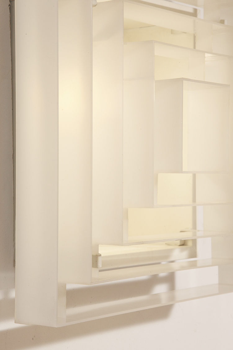 scandinavian lamp, antique shop warsaw, duński design, retro sklep warszawa, scandinavian style, antique store warsaw, retro shop, vintage shop warsaw, vintage wall lamp, antyk sklep, vintage shop, vintage store warsaw, metal lamp, antyk sklep warszawa, vintage store, retro store warsaw, lampa vintage, scandinavian vintage lamp, sklep vintage, design shop warsaw, danish design, metal vintage lamp, design shop, design sklep warszawa, lampa retro, wall lamp lyfa, retro store, danish lamp, antique shop, duńska lampa, design sklep, danish ceiling lamp, antique store, danish hanging lamp, design store, vintage lamp, design store warsaw, vintage danish lamp, kinkiet lyfa, sklep retro, scandinavian design, vintage sklep warszawa, danish retro lamp, lyfa wall lamp, retro shop warsaw Duży jednopunktowy biały kwadratowy podtynkowy kinkiet/lampa ścienna/plafon „Kvadrat” / „Kvadratlampen” z geometrycznym dyfuzorem z tworzywa sztucznego, projekt Nils Andersen & Salli Besiakow dla Lyfa, Dania, wzór z 1972 roku - obrazek 37