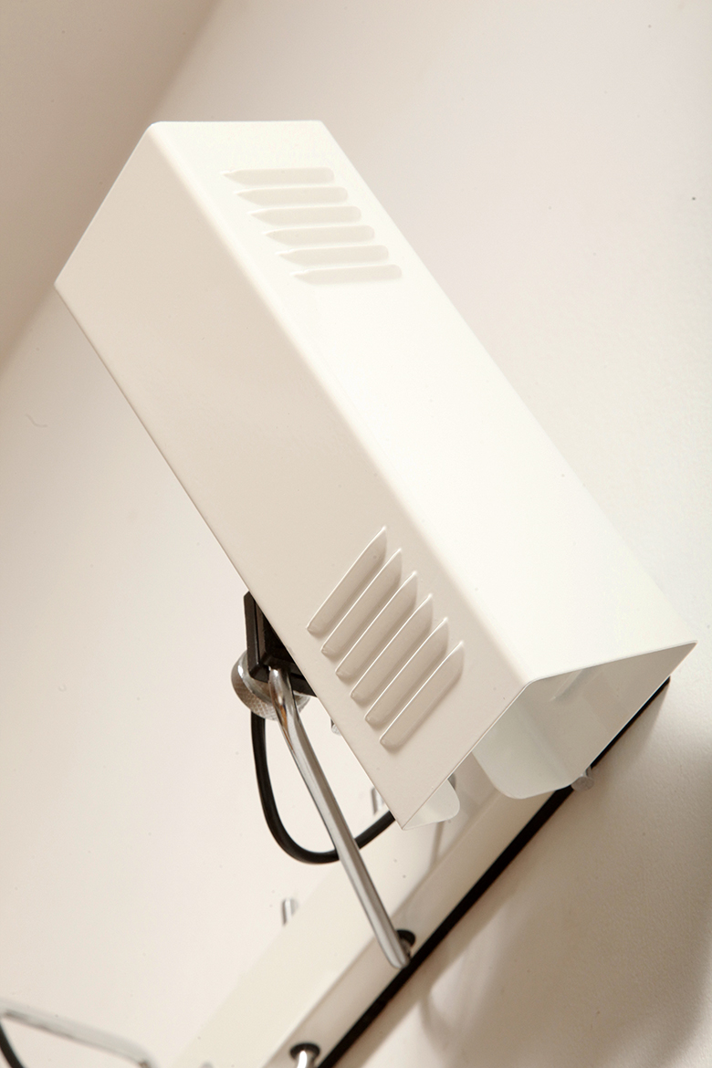 prl design, antique shop, lampa space age, antyk sklep warszawa, design store, lampa prl, antique store, wisząca lampa retro, italian vintage lamp, sklep retro, lampa vintage, design store warsaw, kinkiet vintage, space age wall lamp, retro shop warsaw, space age, mleczna lampa wiszaca, white lamp, włoski kinkiet vintage, retro sklep warszawa, space age lamp, lampa wiszca prl, retro shop, szklany kinkiet vintage, lampa, vintage shop warsaw, space age style, wisząca lampa vintage, vintage shop, szkło murano, lamp design, vintage store warsaw, vintage hanging lamp, vintage sklep warszawa, vintage store, vintage italian wall lamp, vintage lamp, retro store warsaw, retro lamp, antique shop warsaw, sklep vintage, vintage sconce, prl style, szklana lampa, lampa retro, antique store warsaw, design shop, vintage ceiling lamp, design shop warsaw, white glass lamp, italian lamp, retro store, vintage wall lamp, design sklep warszawa, italian style, antyk sklep, design sklep Dwupunktowa pozioma biała metalowa lampa ścienna/kinkiet z ruchomymi kloszami na chromowanej konstrukcji, Space Age, Włochy, lata 70 - obrazek 43