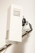 Dwupunktowa pozioma biała metalowa lampa ścienna/kinkiet z ruchomymi kloszami na chromowanej konstrukcji, Space Age, Włochy, lata 70 - obrazek 50