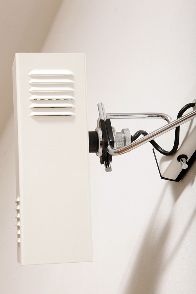 prl design, antique shop, lampa space age, antyk sklep warszawa, design store, lampa prl, antique store, wisząca lampa retro, italian vintage lamp, sklep retro, lampa vintage, design store warsaw, kinkiet vintage, space age wall lamp, retro shop warsaw, space age, mleczna lampa wiszaca, white lamp, włoski kinkiet vintage, retro sklep warszawa, space age lamp, lampa wiszca prl, retro shop, szklany kinkiet vintage, lampa, vintage shop warsaw, space age style, wisząca lampa vintage, vintage shop, szkło murano, lamp design, vintage store warsaw, vintage hanging lamp, vintage sklep warszawa, vintage store, vintage italian wall lamp, vintage lamp, retro store warsaw, retro lamp, antique shop warsaw, sklep vintage, vintage sconce, prl style, szklana lampa, lampa retro, antique store warsaw, design shop, vintage ceiling lamp, design shop warsaw, white glass lamp, italian lamp, retro store, vintage wall lamp, design sklep warszawa, italian style, antyk sklep, design sklep Dwupunktowa pozioma biała metalowa lampa ścienna/kinkiet z ruchomymi kloszami na chromowanej konstrukcji, Space Age, Włochy, lata 70 - obrazek 74