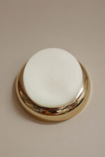 Jednopunktowa w kształcie kopuły okrągła szklana biała lampa ścienna/kinkiet/plafon ze złotą oprawą z tworzywa sztucznego, Space Age, Sozzi Illuminazione, Włochy, lata 80 - obrazek 8