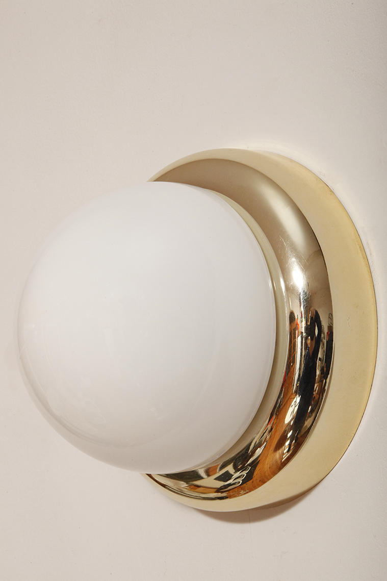 lampa retro, antique store warsaw, design shop, vintage ceiling lamp, design shop warsaw, white glass lamp, italian lamp, retro store, vintage wall lamp, design sklep warszawa, italian style, antyk sklep, design sklep, prl design, antique shop, lampa space age, antyk sklep warszawa, design store, lampa prl, antique store, wisząca lampa retro, italian vintage lamp, sklep retro, lampa vintage, design store warsaw, kinkiet vintage, space age wall lamp, retro shop warsaw, space age, mleczna lampa wiszaca, white lamp, włoski kinkiet vintage, retro sklep warszawa, space age lamp, lampa wiszca prl, retro shop, szklany kinkiet vintage, lampa, vintage shop warsaw, space age style, wisząca lampa vintage, vintage shop, szkło murano, lamp design, vintage store warsaw, vintage hanging lamp, vintage sklep warszawa, vintage store, vintage italian wall lamp, vintage lamp, retro store warsaw, retro lamp, antique shop warsaw, sklep vintage, vintage sconce, prl style, szklana lampa Jednopunktowa w kształcie kopuły okrągła szklana biała lampa ścienna/kinkiet/plafon ze złotą oprawą z tworzywa sztucznego, Space Age, Sozzi Illuminazione, Włochy, lata 80 - obrazek 9