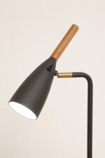 Grafitowa metalowa smukła i minimalistyczna jednopunktowa lampa podłogowa z ruchomym kloszem "Pure 10", projekt Bønnelycke MDD dla Nordlux, Dania, po 2010 roku - obrazek 12