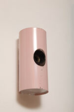 Mała jednopunktowa aluminiowa cylindryczna różowa lampa ścienna/kinkiet o pionowej, lub poziomej orientacji, Targetti, Włochy, lata 80. - obrazek 27