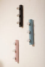 Smukła trzypunktowa aluminiowa cylindryczna niebieska lampa ścienna/kinkiet o pionowej, lub poziomej orientacji, Targetti, Włochy, lata 80. - obrazek 33