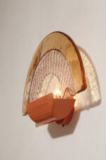 Duża dwupunktowa łososiowa lampa ścienna/kinkiet ze szklanym ręcznie formowanym fakturowym masywnym pomarańczowo-różowym kloszem, styl Art Deco, Włochy, lata 70. - obrazek 18