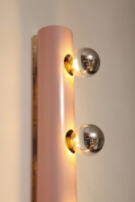 Smukła trzypunktowa aluminiowa cylindryczna różowa lampa ścienna/kinkiet o pionowej, lub poziomej orientacji, Targetti, Włochy, lata 80. - obrazek 32