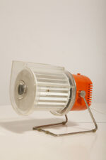 Biało pomarańczowy nieduży dwubiegowy wentylator biurkowy/biurowy z tworzywa sztucznego z ruchomą głowicą i przeźroczystym ruchomym kołnierzem, TYP QLII 7020.7, Niemiecka Republika Demokratyczna, lata 70. - obrazek 20