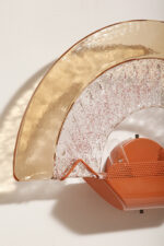 Duża dwupunktowa łososiowa lampa ścienna/kinkiet ze szklanym ręcznie formowanym fakturowym masywnym pomarańczowo-różowym kloszem, styl Art Deco, Włochy, lata 70. - obrazek 21