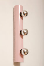 Smukła trzypunktowa aluminiowa cylindryczna różowa lampa ścienna/kinkiet o pionowej, lub poziomej orientacji, Targetti, Włochy, lata 80. - obrazek 37