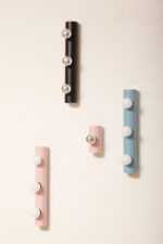 Smukła trzypunktowa aluminiowa cylindryczna niebieska lampa ścienna/kinkiet o pionowej, lub poziomej orientacji, Targetti, Włochy, lata 80. - obrazek 13