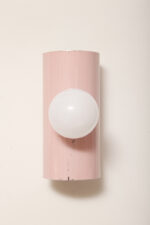 Mała jednopunktowa aluminiowa cylindryczna różowa lampa ścienna/kinkiet o pionowej, lub poziomej orientacji, Targetti, Włochy, lata 80. - obrazek 3