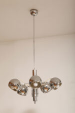 Rozłożysta cała metalowa długa pięciopunktowa chromowana lampa sufitowa z regulowaną długością zwisu, Space Age, Włochy, lata 60/70. - obrazek 2