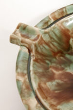 Duża zielono-brązowa fajansowa okrągła popielnica, Polskie Zjednoczone Fabryki Fajansu „Włocławek” we Włocławku, Polska, lata 1945-1955 - obrazek 22