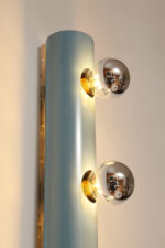 Smukła trzypunktowa aluminiowa cylindryczna niebieska lampa ścienna/kinkiet o pionowej, lub poziomej orientacji, Targetti, Włochy, lata 80. - obrazek 41