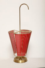 Mosiężny parasolnik/stojak na parasole w kolorze starego złota z bokami z blachy perforowanej lakierowanej na czerwono, Wagner Keller, Niemcy, lata 50/60. - obrazek 24