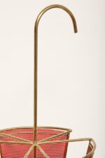 Mosiężny parasolnik/stojak na parasole w kolorze starego złota z bokami z blachy perforowanej lakierowanej na czerwono, Wagner Keller, Niemcy, lata 50/60. - obrazek 26