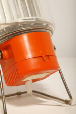 Biało pomarańczowy nieduży dwubiegowy wentylator biurkowy/biurowy z tworzywa sztucznego z ruchomą głowicą i przeźroczystym ruchomym kołnierzem, TYP QLII 7020.7, Niemiecka Republika Demokratyczna, lata 70. - obrazek 28